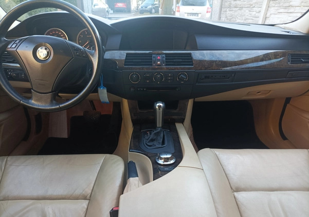 BMW Seria 5 cena 15900 przebieg: 252456, rok produkcji 2005 z Bełżyce małe 37
